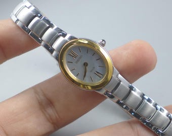 Vintage Seiko Gold Plated 1F21 5A00 Integrated Bracelet Lady