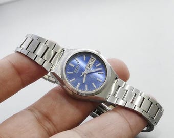 Vintage Seiko Sportsman Calendar Watch, 1960s Mechanical Hand
