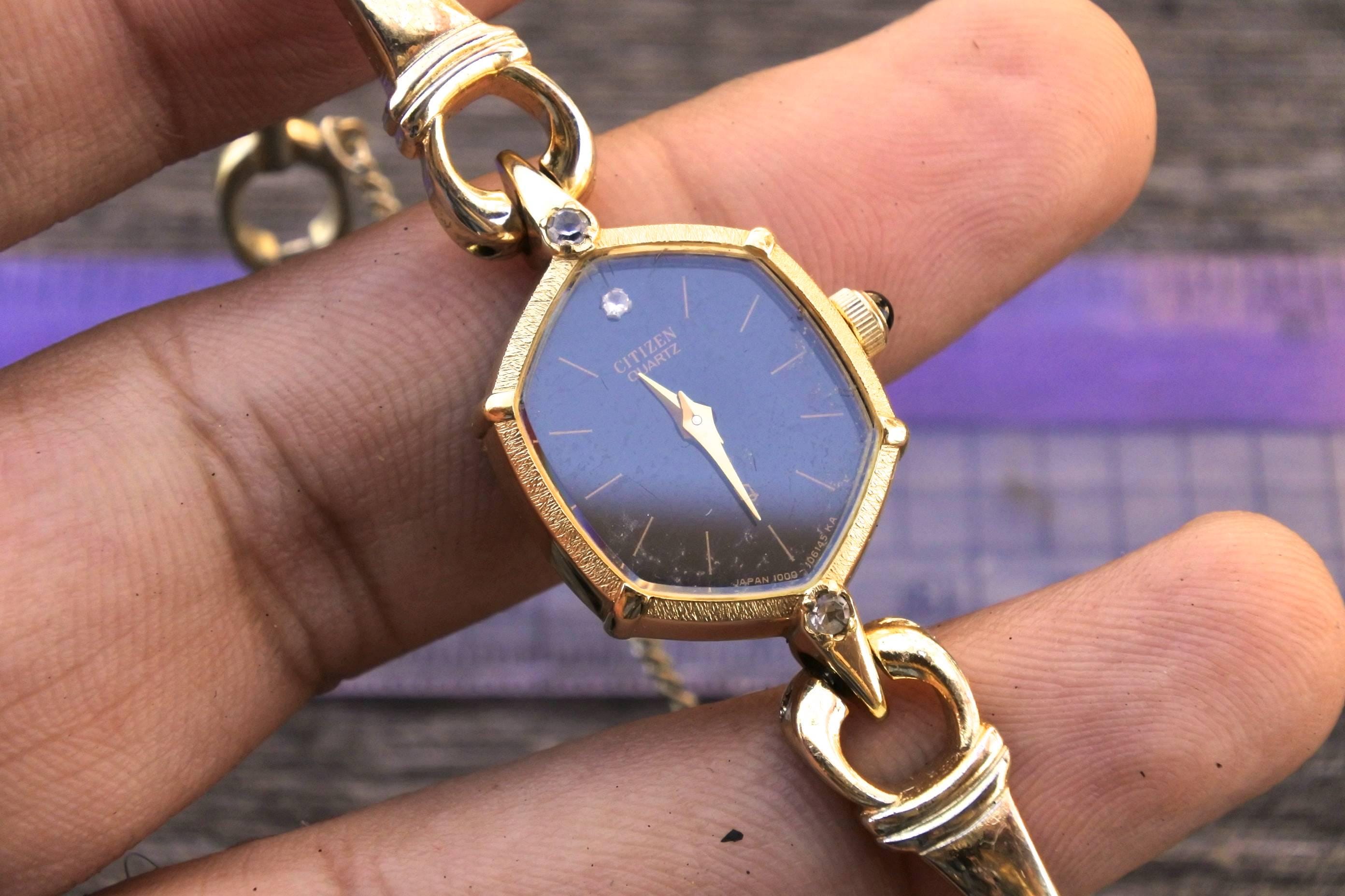 Vintage Citizen Gold Plate Black Dial Lady Quartz Watch Japan JDM