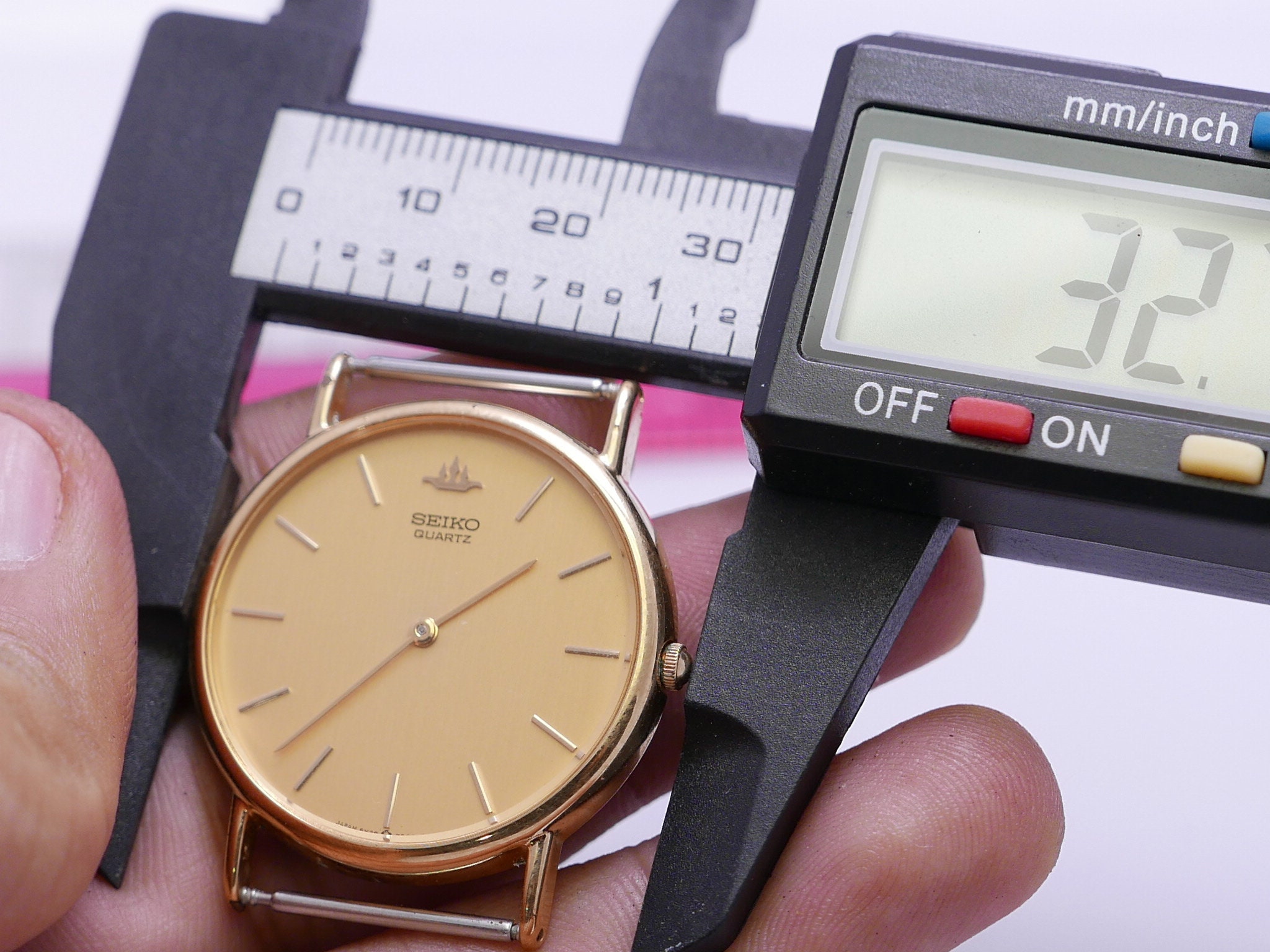 Vintage Seiko Galaxy 5Y30 7000 Dress Watch Unisex Quartz