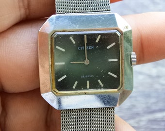 Vintage Citizen Green IRIDESCENT DIAL Men Unisex Square Octagonal Shape Hand Winding Watch Japan 32mm Stainless Steel