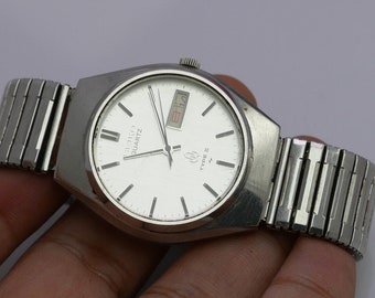 Vintage Seiko Type II 4336 7000 White Dial Men Quartz Watch Japan