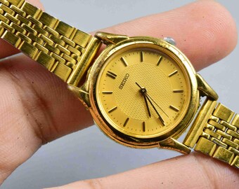 Vintage Seiko Gold Plated 1320 5140 Yellow Dial Lady Quartz Watch
