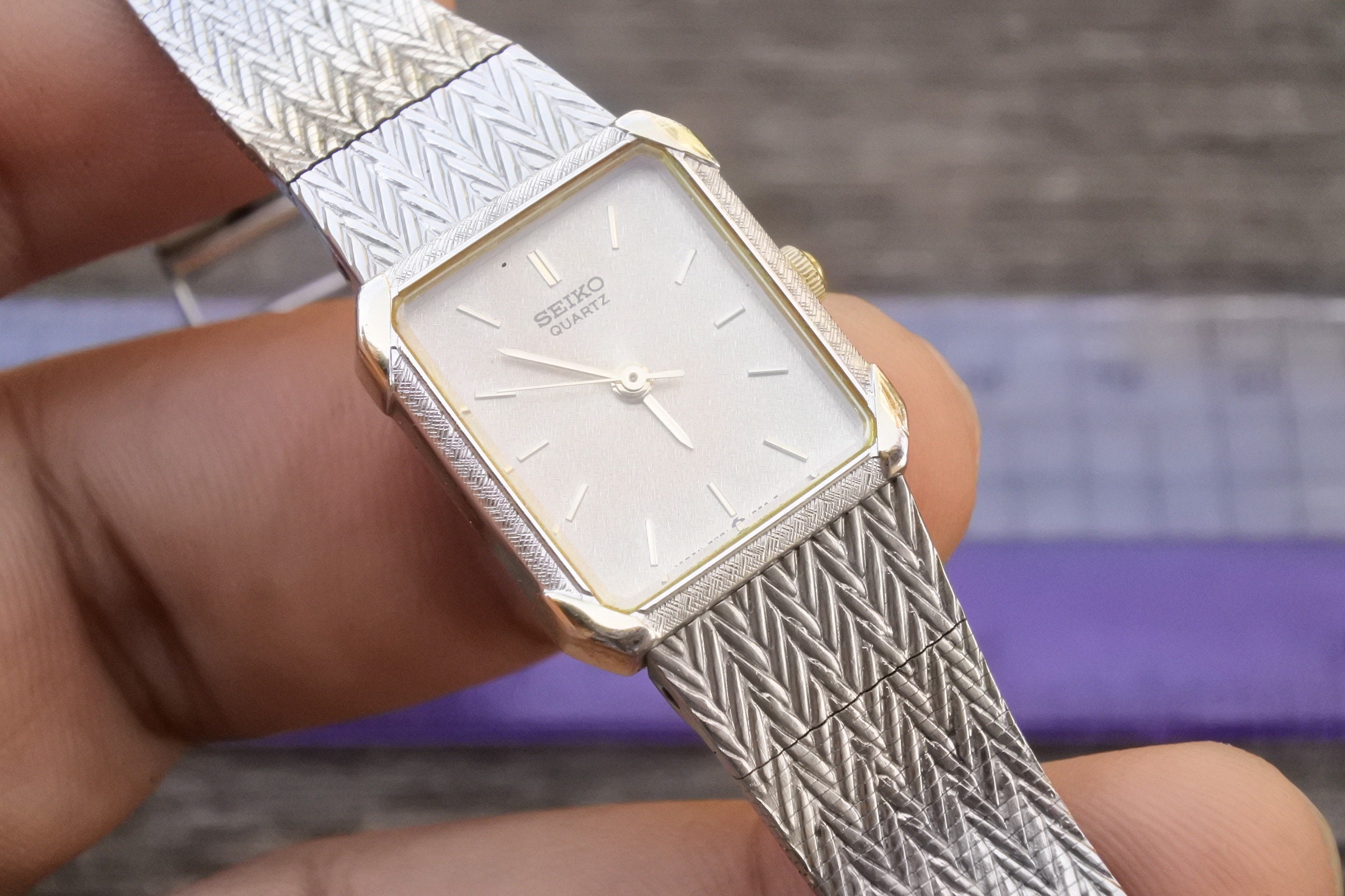 Vintage Seiko Gold Plated 7321 5810 Silver Dial Lady Quartz Vintage Seiko Gold Plated 7321 5810 Silver Dial Lady Quartz