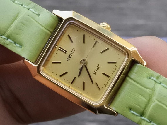 A114希少 稼動品 SEIKO spiritスクエア型 90年代ヴィンテージ Seiko