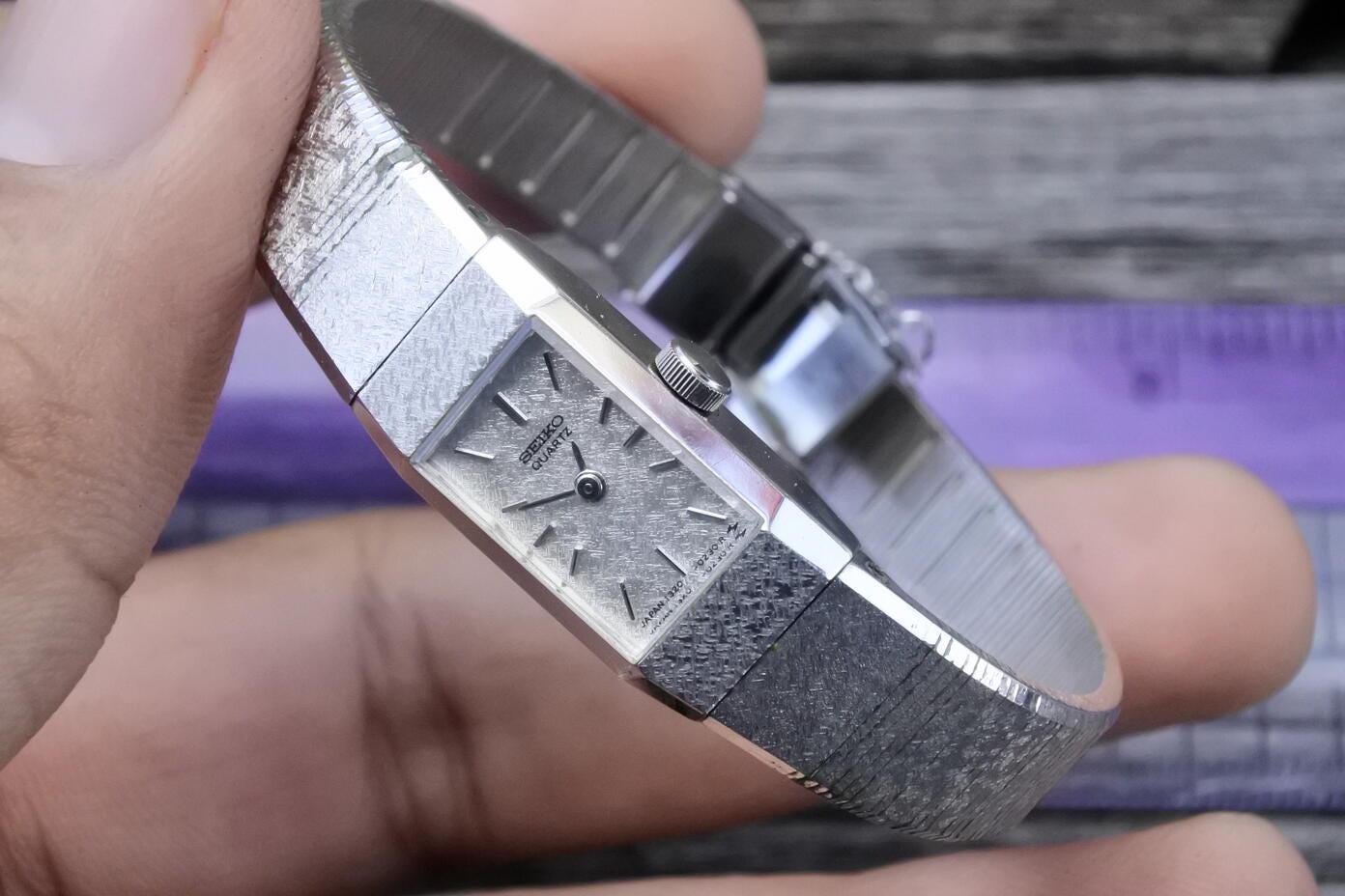 ★ビンテージSEIKO2320-5040★薄型32mm★ $_57.JPG?set_id=880000500F