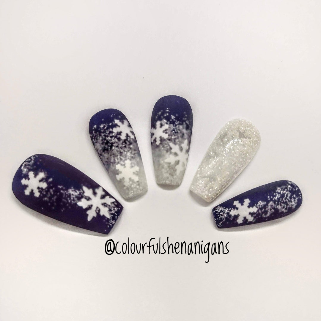 Navy Blue Winter Snowflakes Press on Nails Winter Nails - Etsy