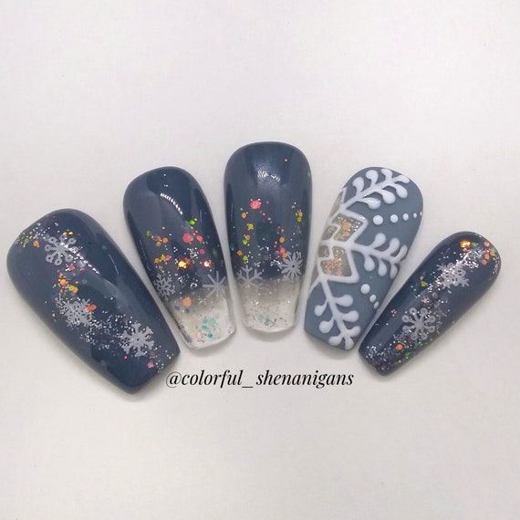 Snowflake Glitter Winter Press on nails Christmas nails | Etsy