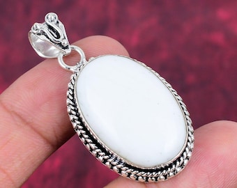 Wunderschöne weiße Koralle Anhänger Oval Edelstein Anhänger 925 Sterling Silber Anhänger Erstaunliche Anhänger Handgemachter Schmuck Valentinstag Geschenk