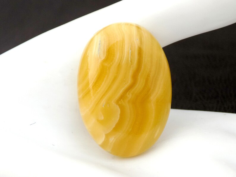 Yellow Lace Agate Gemstone Gemstone Cabochon,Physically Yellow Agate may help you with digestive disorders
