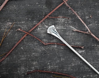 Sterling Silver Hair Stick - Lotus icon - Lotus Stamp - Made in Viet Nam - Sterling Silver Jewelry - Traditional Accessory - Girly