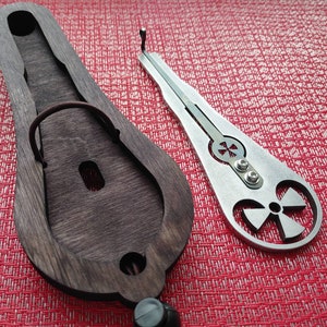 MEGABASS 2 in 1 Jew&#39;s harp &quot;X&quot; in a wooden case (jaw/mouth harp) (VladHarps/Ukraine) Great Quality