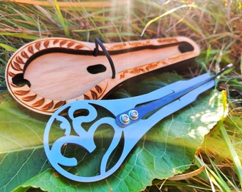 UCRANIA Gran arpa judía megabass "OM" en estuche de madera (arpa de boca/mandíbula)