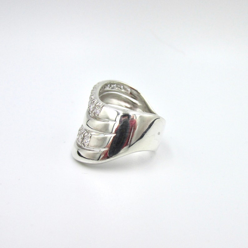 925 wave wavy silver ring and white zirconium oxides T 56