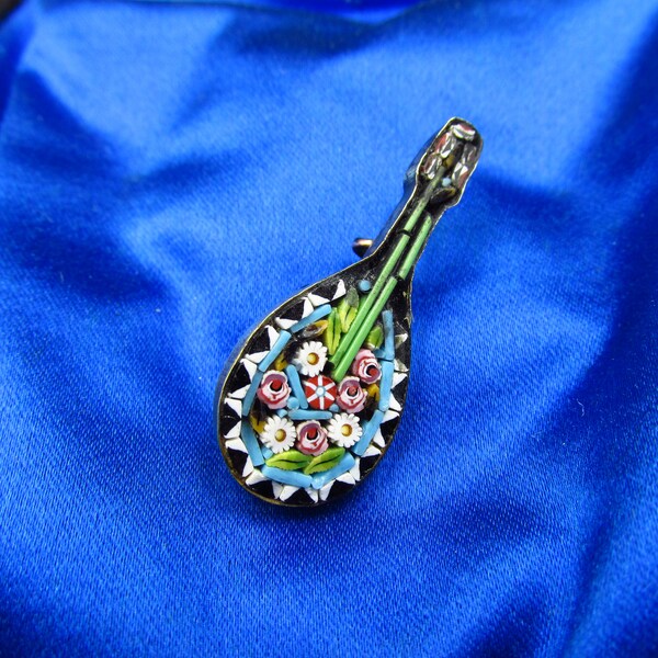 Broche Vintage En Micro-mosaïque - Luth Ou Mandoline Vénitienne - Laiton Et Verre