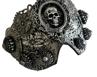 Gotisk dödskallemask: Barock fantasimaskerad