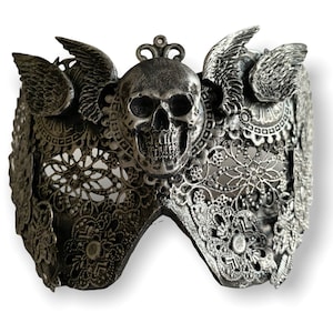 Skull Masquerade Mask, Gothic Mask, Winged Mask, Blind Mask, Burlesque Mask, Mask for him, Mask for her, Fantasy Costume Mask,