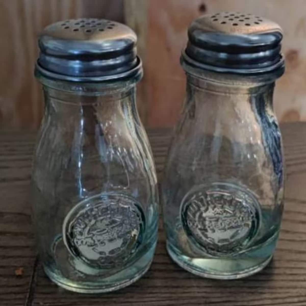 Hand Blown & Pressed Farmhouse - Country Style Green Glass 4 Oz. Salt / Pepper Shaker Set - Etsy