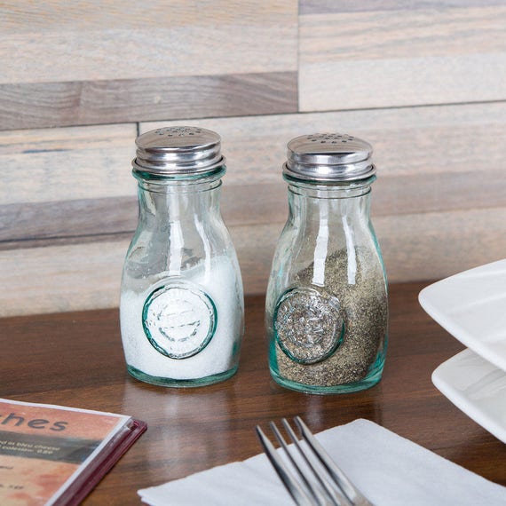 Glass Farmhouse Salt and Pepper shakers set - Cute Black Salt and