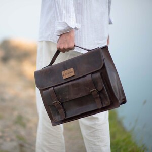 COSMO HANDMADE Handmade leather briefcase, Business Portfolio, Handbag for Men/Women, Satchel and attache, Casual Shoulder Bag Fashion image 3