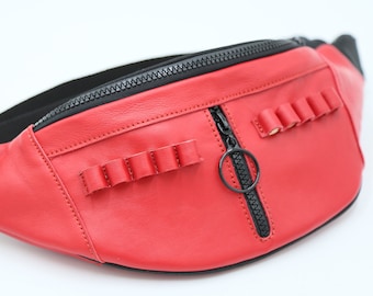 COSMO HANDMADE - Personalisierbare Leder Bauchtasche für Damen - Umhängetasche mit Reißverschluss, Handytasche an der Taille