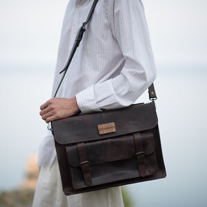 COSMO HANDMADE Handmade leather briefcase, Business Portfolio, Handbag for Men/Women, Satchel and attache, Casual Shoulder Bag Fashion image 2