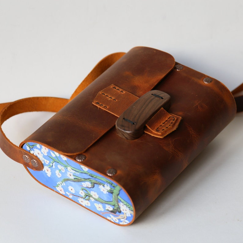 COSMO HANDMADE Van Gogh Inspired Leather Purse with wooden details Handcrafted Crossbody Bag image 8