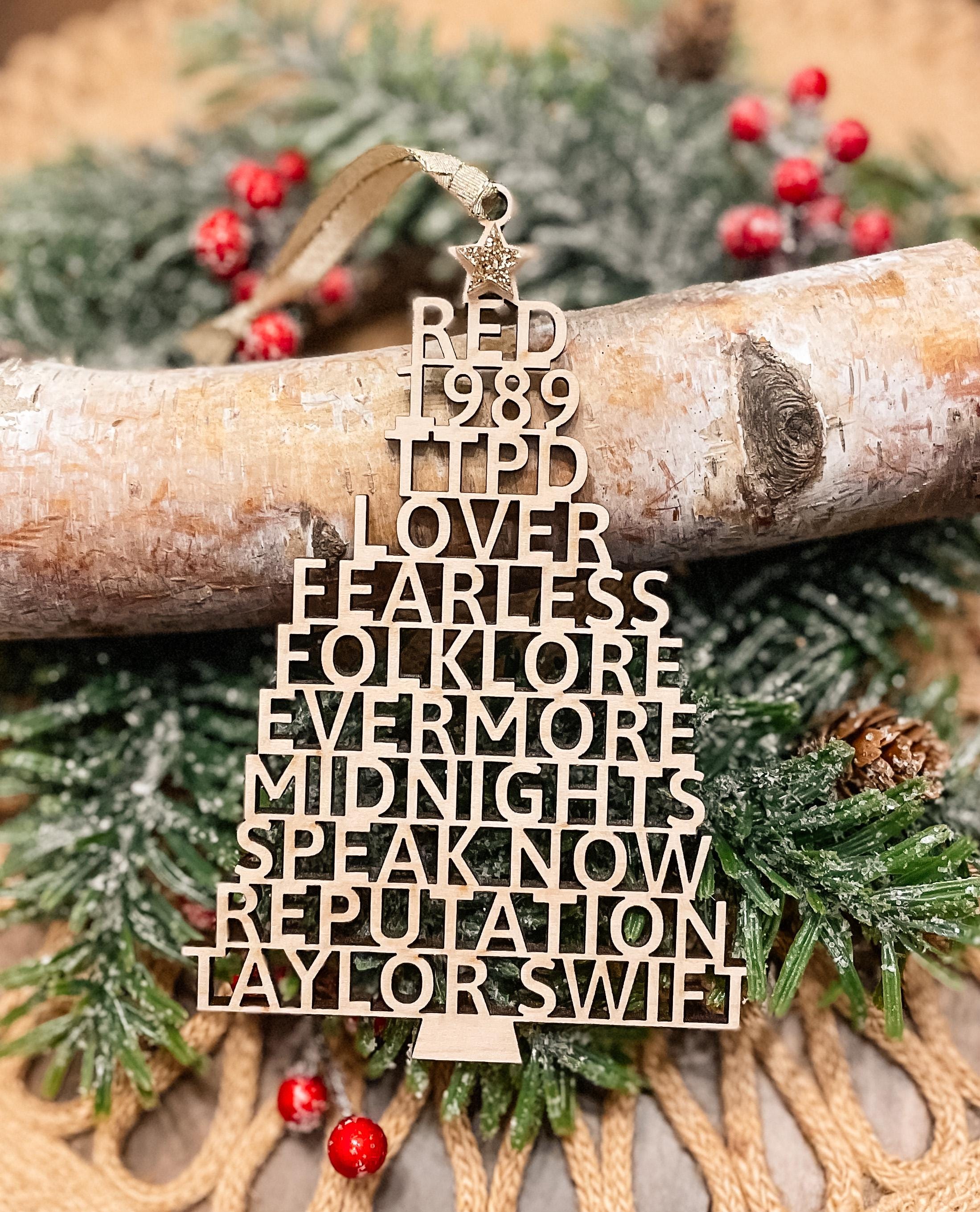 テイラースウィフト　オーナメント Amazon.com: Glass Ornament : Home & Kitchen