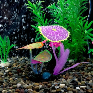 Glow in The Dark Artificial Plants for Aquariums - 7-Inch Faux Plant Fish Tank Décor (Purple)