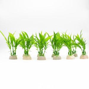 Set of 10 Plastic Aquarium Grass Plants  - Faux Grass Fish Hideaway for Fish Tank Décor - Aquarium Decor - Fish Plant - Fish - Betta Fish