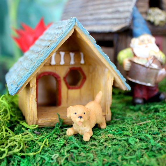 Miniature Dollhouse FAIRY GARDEN Accessories ~ Rustic Dog House with Dog ~ NEW 