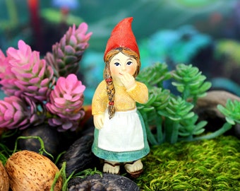 Laughing Lady Gnome | Little Kim World Fairy Garden Miniature | Small Accent Figure for Potted Arrangement, Terrarium, Planter, Flower Bed