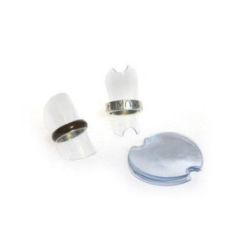 Clear display ring holder ring