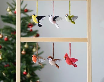 Crochet Flying Garden Birds Ornament, Handmade Bird Hanging Decor, Car Hanging Decor, Bag Charm, Christmas Tree Ornament, Nursery Decor