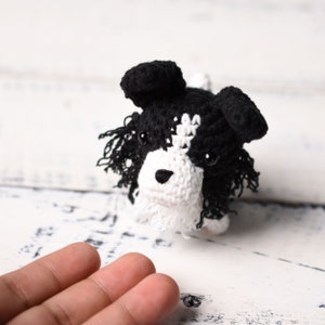 Petit chien au crochet Amigurumi, chien miniature, petit chiot, schnauzer miniature, chihuahua, teckel, shiba inu, beagle, corgi, carlin, labrador, husky Border Collie