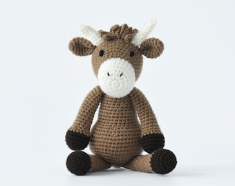 Crochet Highland Cow Amigurumi: Adorable Stuffed Farm Animal Gift