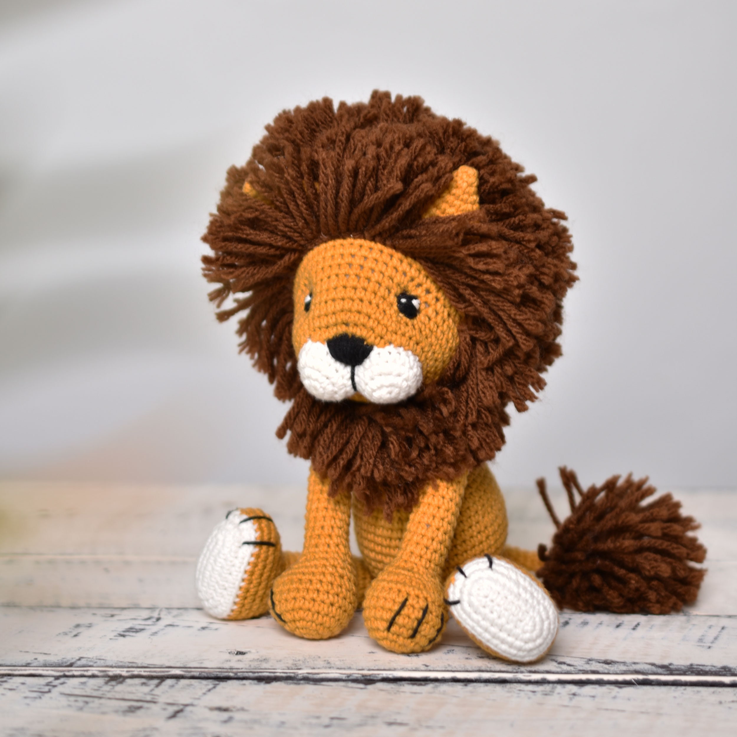 手作りライオン編みぐるみかぎ針編みぬいぐるみ - カスタムカラー