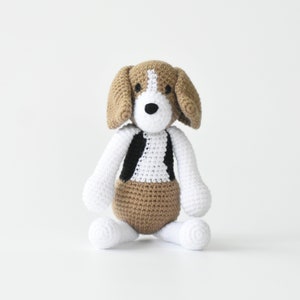 Beagle Dog Crochet: Amigurumi Stuffed Animal Plush Toy
