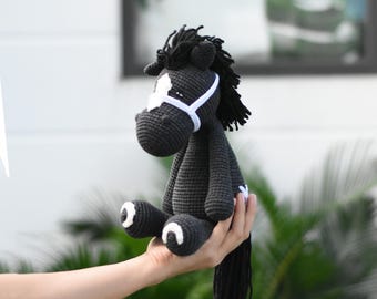Custom Crochet Horse Amigurumi: Personalized Horse Lover Gift