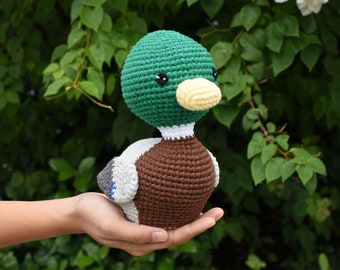 Handgemaakte gehaakte wilde eend knuffel - aangepaste kleur beschikbaar