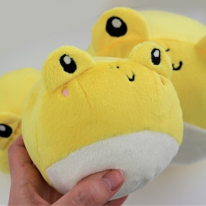Handmade froggy Plush frog Stuffed animals cute chubby green yellow frogs big toad soft cute kawaii pillow room decor polliwog tadpole