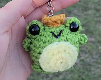 CROCHET PATTERN Frog Prince Keychain cottagecore bag charms cute teen gift ideas tutorial DIY amigurumi plushie summer aesthetic fairytale