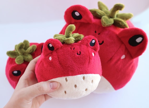 Homemade Strawberry Froggy Plush Frog Stuffed Animals Cute Chubby Fruit  Frogs Big Red Berry Toad Pink Soft Cute Kawaii Pillow Room Decor 