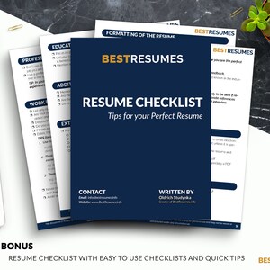 Puede incluir: Una lista de verificaci&oacute;n azul y dorada titulada "Lista de verificaci&oacute;n del curr&iacute;culum: Consejos para tu curr&iacute;culum perfecto" con el texto "BestResumes" en la parte superior. La lista de verificaci&oacute;n incluye secciones para "Formato del curr&iacute;culum", "Experiencia profesional", "Educaci&oacute;n", "Informaci&oacute;n adicional", "Historial laboral", "Actividades extracurriculares" y "Contacto". La lista de verificaci&oacute;n est&aacute; escrita por Oldrich Studynka, creador de BestResumes.info.