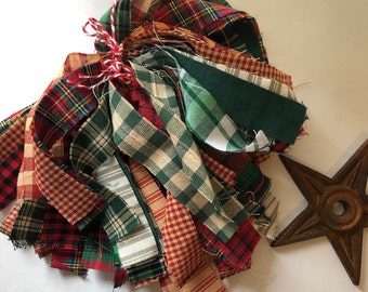 50 Multi Color CHRISTMAS Plaid Check Stripe Homespun Strips   1" x 10/11 Reds Greens Primitive Christmas