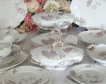 Limoges porcelain dinner set pink flowers gold trim - Free shipping