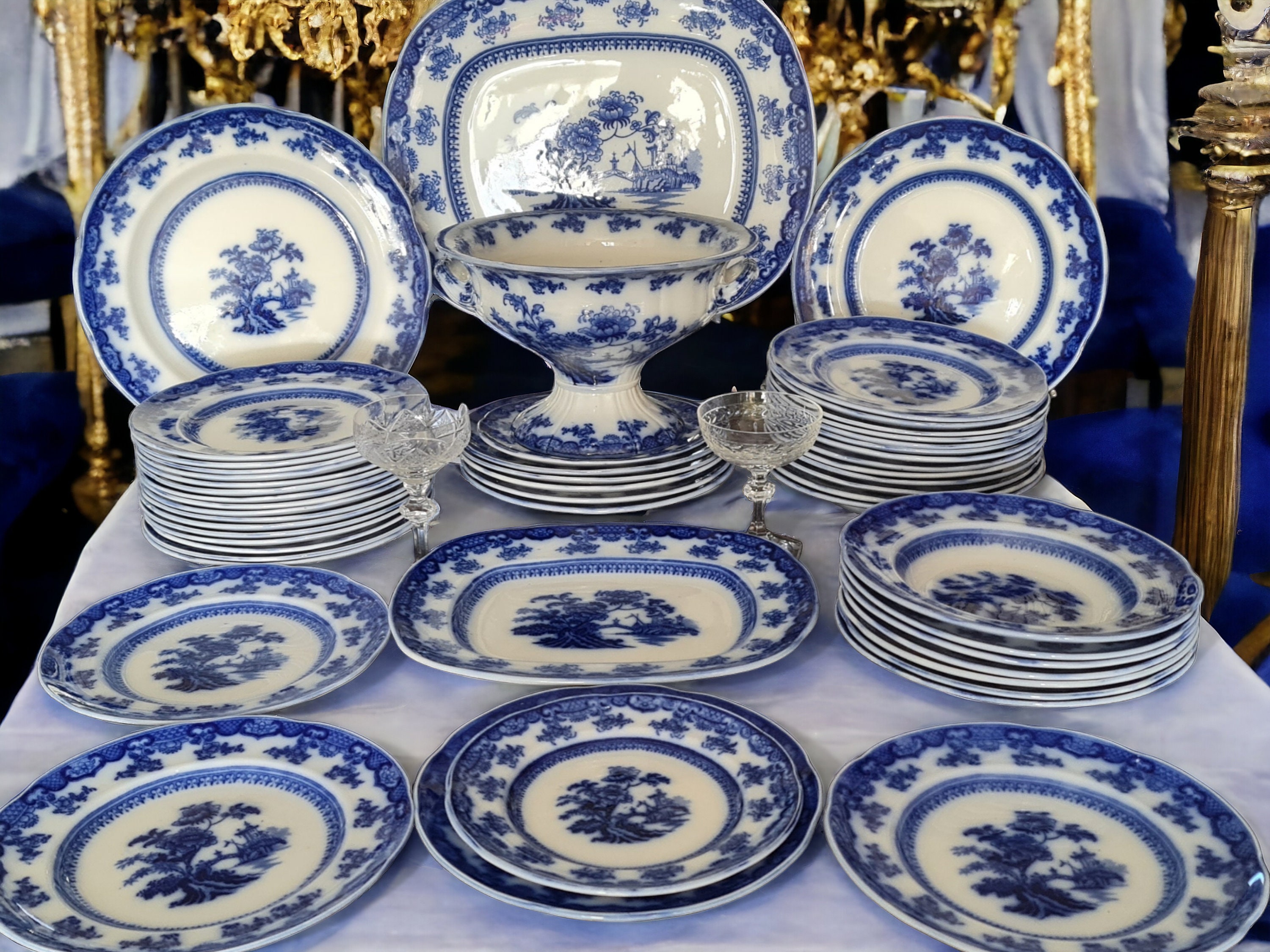 Antique Flow Blue Wedgwood Chusan Dinner Set for 12, Anniversary