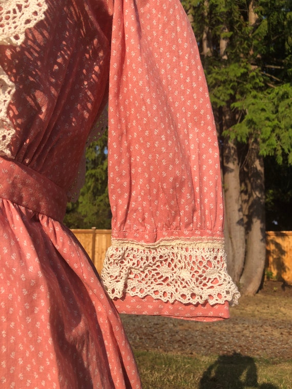 50s/60s handmade bib pink prairie dress - image 5