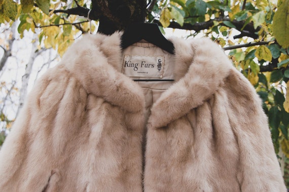 vintage/ blonde mink fur stole/ taupe beige tan fu