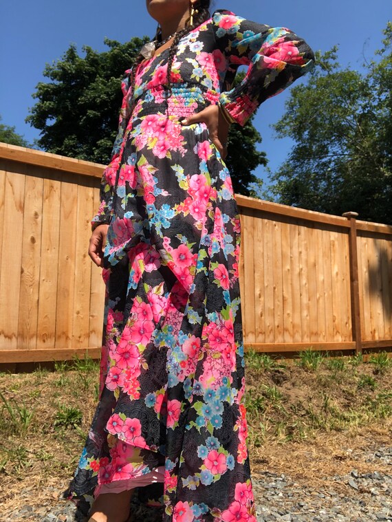 70s neon long sleeve rose maxi dress//floral full… - image 6